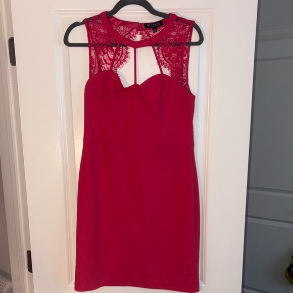 Guess Vibrant Red Lace Dress - Picture 1 of 3